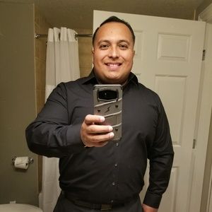 Meet your Posher, Cesar